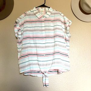 NWOT Women’s Striped Crop Sleeve Linen Tie Top